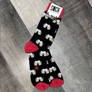 Sock It To Me Cheers Beer Mug Mens Novelty Crew Socks Large